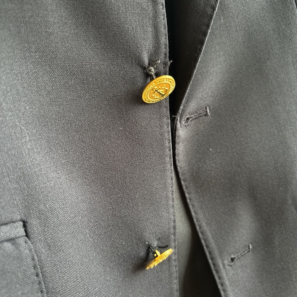 Vineyard Vines Dark Navy Blazer with Gold Buttons Kids - Unisex Size 12 - Picture 7 of 7